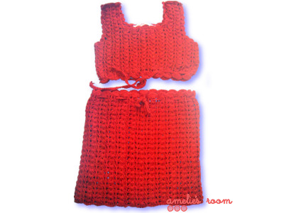 amelie's crocheted outfit red