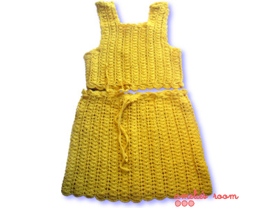 amelie's crocheted outfit yellow