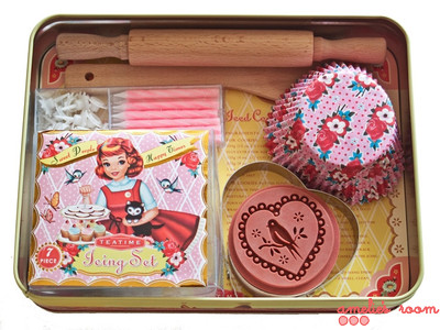 Dumpling Dynasty Cotton Candy Cookies & Cupcakes Baking Set