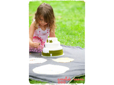 Farfallina Family Picnic Blanket