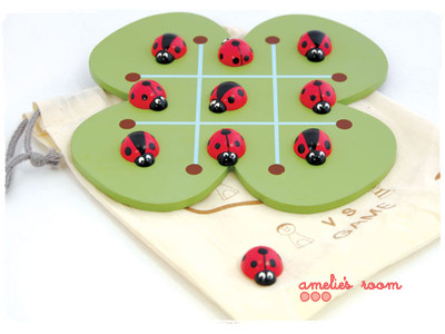 Ladybird Naughts & Crosses