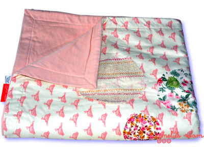 robin a bobbin' cot blanket