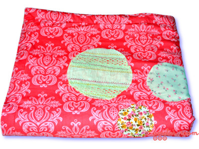 The Plaza Cot Blanket